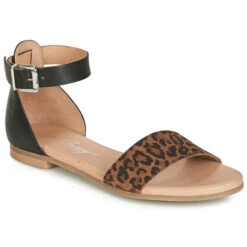 Betty London Jikotire