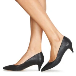 Betty London Norane 17 Betty London Norane -Spartoo 17999531 500 H