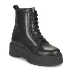 Betty London Picarla