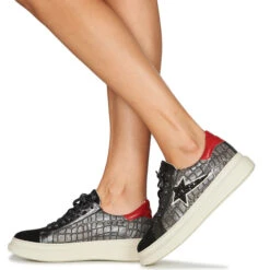 Betty London Pormine 17 Betty London Pormine -Spartoo 20338930 500 H