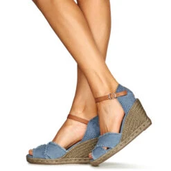 Betty London Neiafu -Spartoo 21649636 500 H