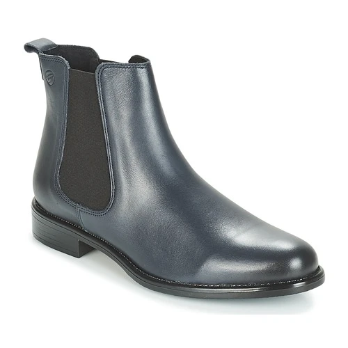 Betty London Nora 3 Betty London Nora